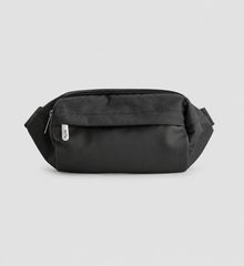 NOVA Premium Crossbody Bag mit Logo