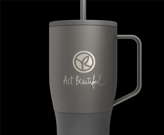 Mitarbeitergeschenk-Thermobecher-ZELA-mit-individueller-Gravur Mitarbeitergeschenk – nachhaltiger Edelstahl-Thermobecher mit individueller Gravur